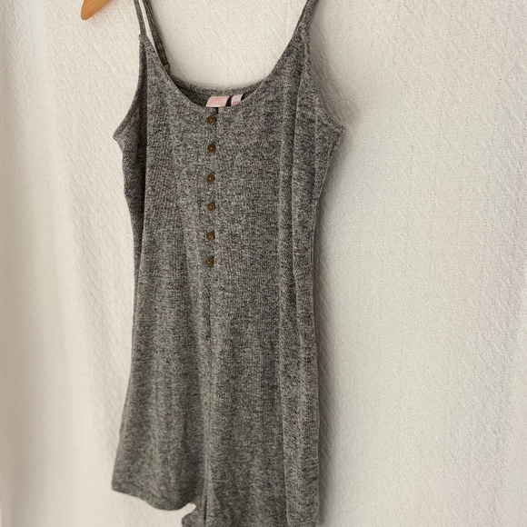 Make + Model Knit Romper - Picture 2 of 10